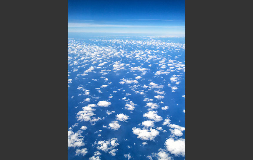 上空から見た細かな雲
