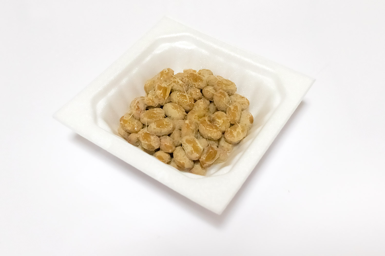 納豆の栄養素・大豆イソフラボンの摂取は、１日１パックが最適！