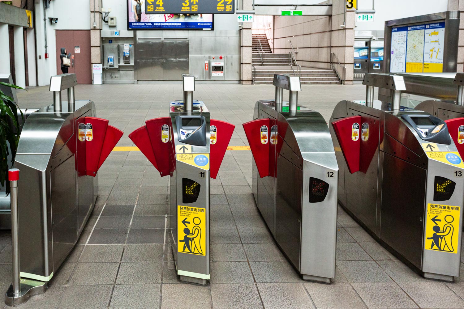 台湾地下鉄MRTの改札機