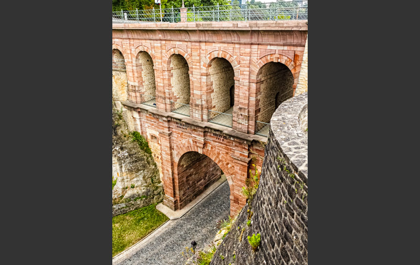 世界遺産ルクセンブルク旧市街、要塞をつなぐシャトー橋